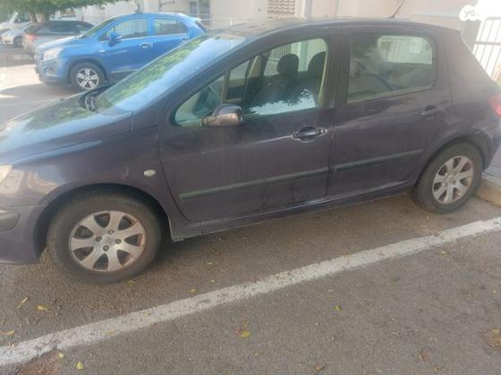 פיג'ו 307 XT טיפטרוניק 5 דל' 1.6 (110 כ"ס) בנזין 2003 למכירה בנשר