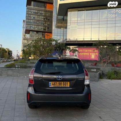 טויוטה פריוס פלוס הייבריד Regular אוט' 1.8 (99 כ"ס) בנזין 2019 למכירה ברמת גן