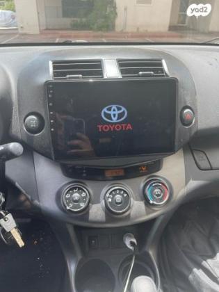טויוטה RAV4 ארוך 4X4 GLI אוט' 2.0 (158 כ''ס) בנזין 2011 למכירה בנתניה