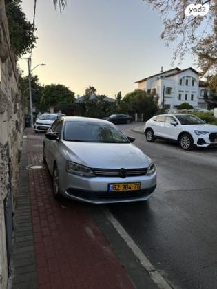 פולקסווגן ג'טה Trendline אוט' 1.4 (122 כ''ס) [2008-2011] בנזין 2011 למכירה בנס ציונה