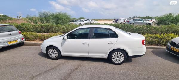 פולקסווגן ג'טה Manager אוט' 1.6 (102 כ''ס) בנזין 2010 למכירה בחריש