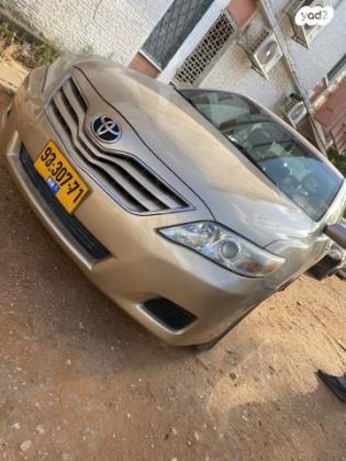 טויוטה קאמרי GLI אוט' 2.4 (167 כ"ס) בנזין 2010 למכירה בפרדס חנה כרכור