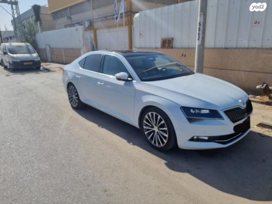 סקודה סופרב (עד 2019) L&K אוט' 2.0 (220 כ''ס) בנזין 2017 למכירה ברהט