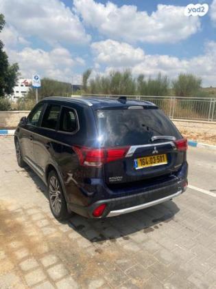 מיצובישי אאוטלנדר Instyle אוט' 7 מק' 2.0 (150 כ"ס) בנזין 2017 למכירה במודיעין מכבים רעות