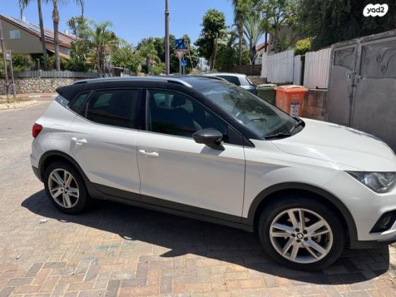 סיאט ארונה FR אוט' 1.0 (115 כ"ס) בנזין 2018 למכירה בבת חפר