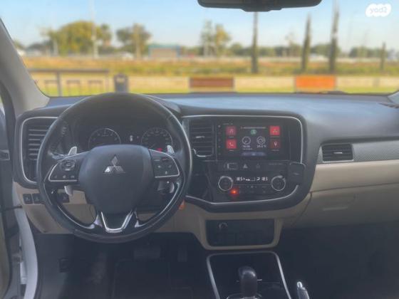 מיצובישי אאוטלנדר Intense אוט' 7 מק' 2.0 (150 כ"ס) בנזין 2018 למכירה ביהוד מונוסון