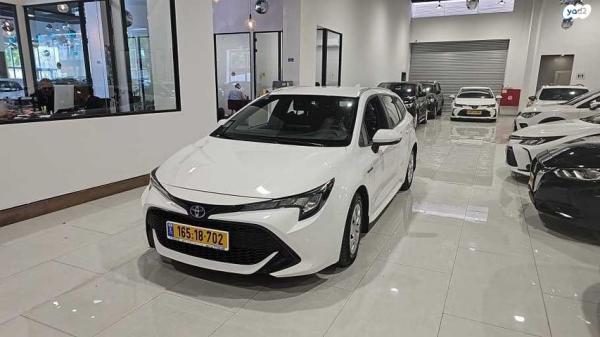 טויוטה קורולה הייבריד Space סטיישן אוט' 1.8 (98 כ''ס) בנזין 2020 למכירה בראשון לציון