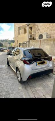 טויוטה יאריס Sky אוט' 1.5 (125 כ"ס) בנזין 2021 למכירה בירושלים