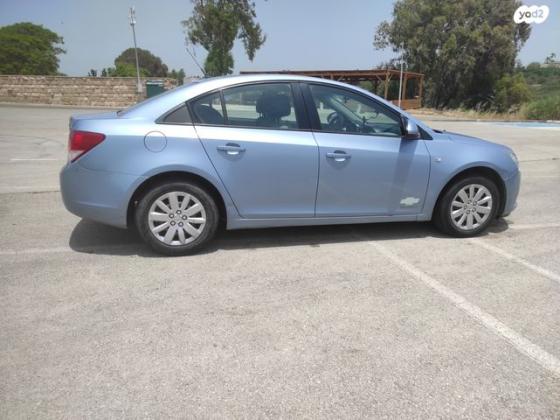 שברולט קרוז LS סדאן אוט' 1.6 (124 כ"ס) בנזין 2011 למכירה באור עקיבא