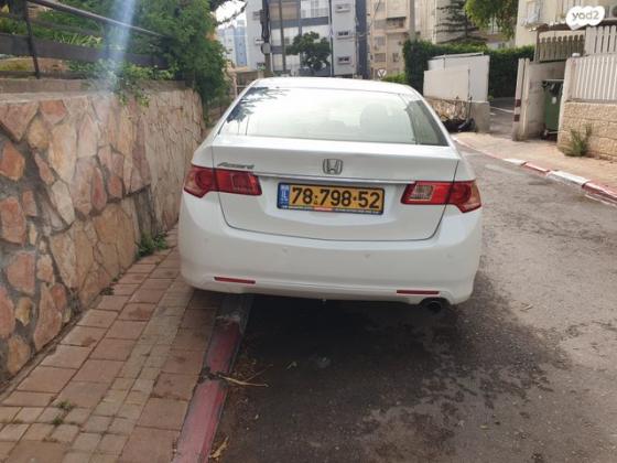 הונדה אקורד Luxury אוט' 2.0 (156 כ''ס) בנזין 2013 למכירה בנתניה