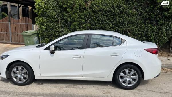מאזדה i Active סדאן אוט' 1.5 (120 כ''ס) בנזין 2016 למכירה בלבנים