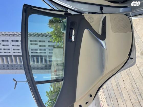 לקסוס IS250 Luxury אוט' 2.5 (208 כ''ס) בנזין 2009 למכירה בכפר סבא