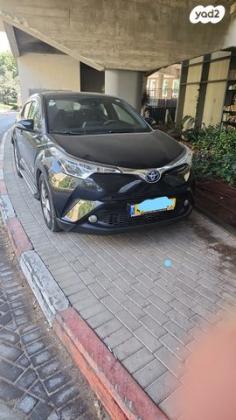טויוטה C-HR Club הייבריד אוט' 1.8 (98 כ''ס) בנזין 2019 למכירה במודיעין מכבים רעות