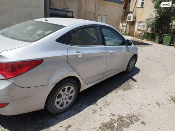 יונדאי i25 Inspire אוט' 1.4 (109 כ''ס) בנזין 2013 למכירה באעבלין