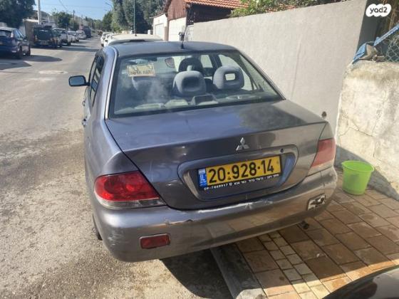מיצובישי לנסר קלאסיק Executive אוט' 1.6 (98 כ''ס) בנזין 2006 למכירה בנתניה