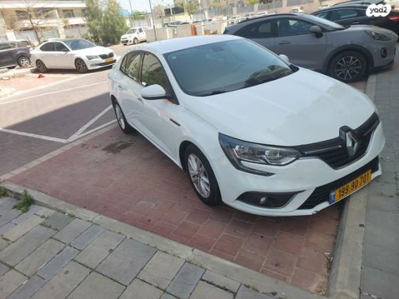 רנו מגאן גראנד קופה Zen אוט' 1.2 (132 כ"ס) בנזין 2018 למכירה בנתיבות