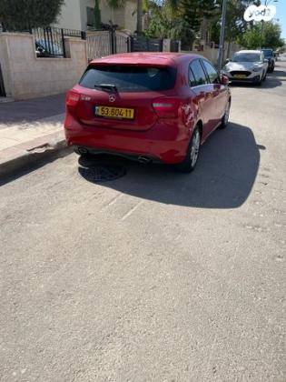 מרצדס A-Class A180 Urban סדאן אוט' 1.6 (122 כ''ס) בנזין 2014 למכירה בעומר