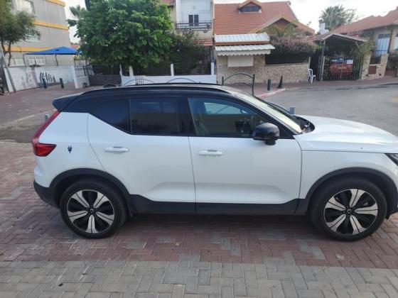 וולוו XC40 4X4 P8 Ultimate אוט' חשמלי (407 כ''ס) חשמלי 2023 למכירה ברחובות