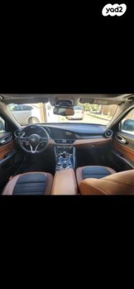 אלפא רומיאו ג'וליה Milano Speciale אוט' 2.0 (197 כ"ס) בנזין 2018 למכירה בחיפה