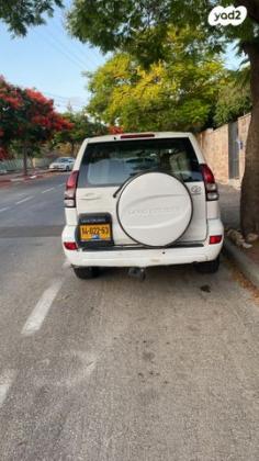 טויוטה לנד קרוזר ארוך 4X4 STD אוט' דיזל 8 מק' 3.0 (173 כ''ס) דיזל 2007 למכירה בהוד השרון