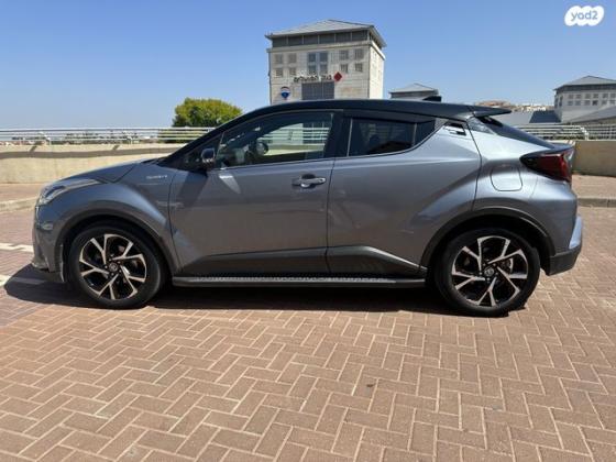 טויוטה C-HR Chic הייבריד אוט' 1.8 (98 כ"ס) בנזין 2021 למכירה בגנות