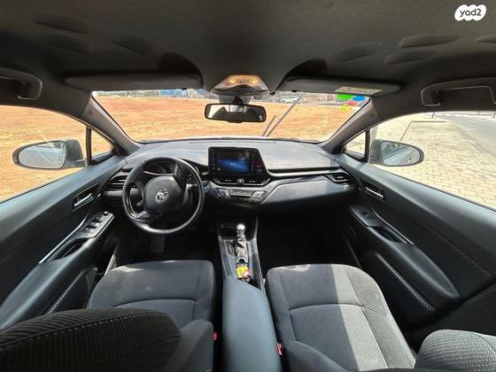 טויוטה C-HR Club הייבריד אוט' 1.8 (98 כ''ס) בנזין 2019 למכירה בפתח תקווה