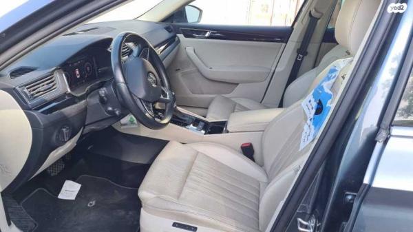 סקודה סופרב (2019 ואילך) 4X4 L&K FL אוט' 2.0 (272 כ''ס) בנזין 2020 למכירה ברמת גן