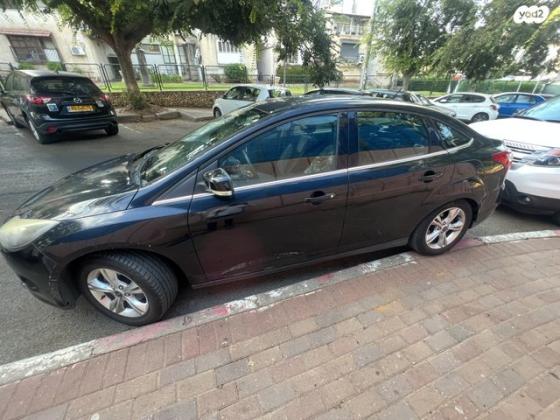 פורד פוקוס Sport סדאן אוט' 1.6 (125 כ"ס) בנזין 2013 למכירה בכפר סבא