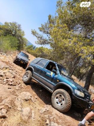 קיה ספורטז' 4X4 DLX אוט' 2.0 (128 כ''ס) בנזין 2001 למכירה בפתח תקווה