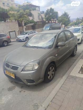 קיה ריו EX סדאן אוט' 1.4 (97 כ''ס) בנזין 2012 למכירה בירושלים