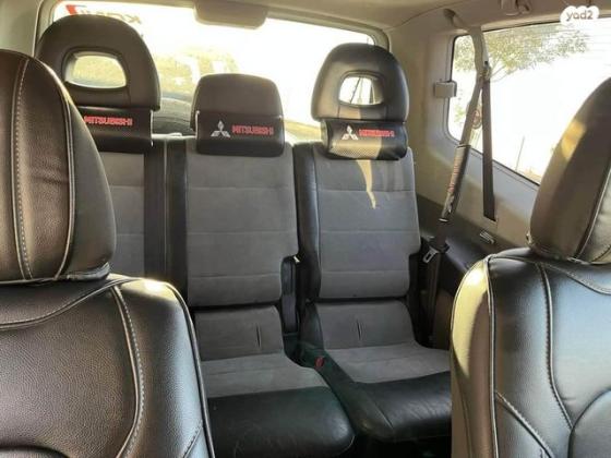 מיצובישי פג'רו קצר 4X4 Limited אוט' דיזל 5 מק' 3.2 (160 כ''ס) דיזל 2005 למכירה במודיעין מכבים רעות