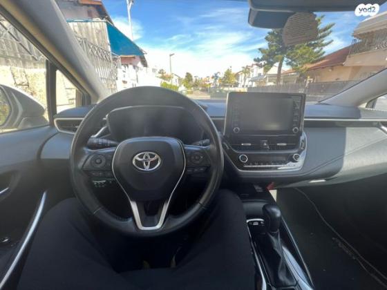 טויוטה קורולה הייבריד Lounge הצ'בק אוט' 1.8 (98 כ''ס) בנזין 2020 למכירה באשקלון