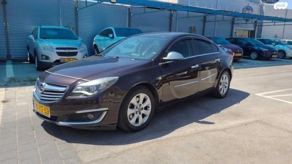 אופל אינסיגניה Edition סדאן אוט' 1.6 (170 כ''ס) בנזין 2014 למכירה בחיפה