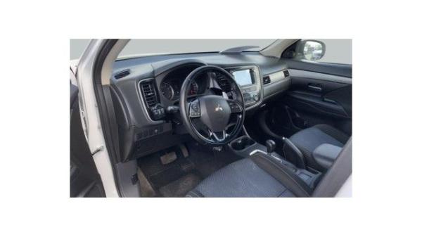 מיצובישי אאוטלנדר Intense אוט' 5 מק' 2.0 (150 כ"ס) בנזין 2016 למכירה ב