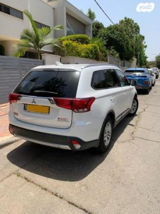 מיצובישי אאוטלנדר Intense אוט' 5 מק' 2.0 (150 כ"ס) בנזין 2017 למכירה ברמת השרון