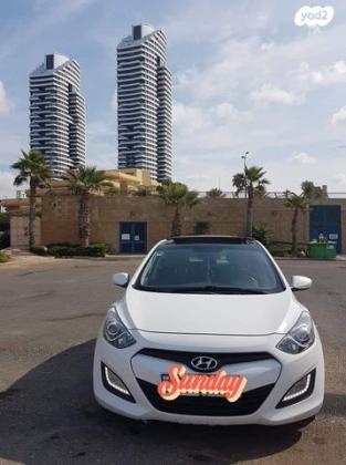 יונדאי i30 Premium אוט' 1.6 (135 כ''ס) בנזין 2013 למכירה בנתניה