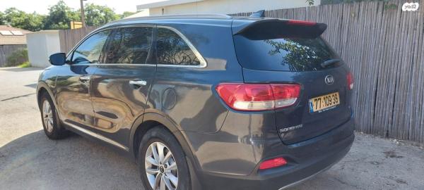 קיה סורנטו Urban אוט' 7 מק' 2.4 (188 כ"ס) בנזין 2016 למכירה בבת ים