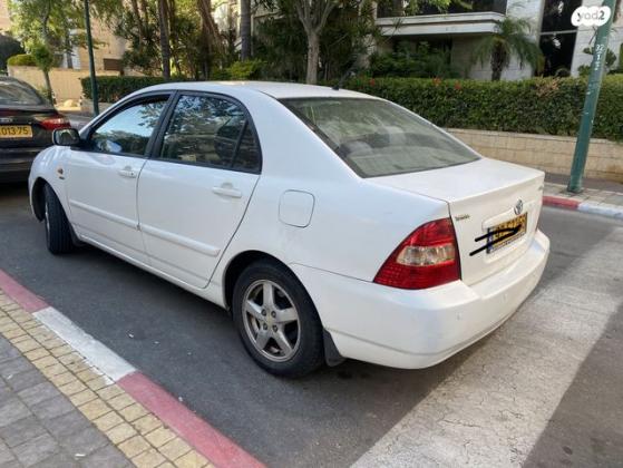 טויוטה קורולה GLI אוט' 1.6 (110 כ''ס) בנזין 2004 למכירה באור יהודה