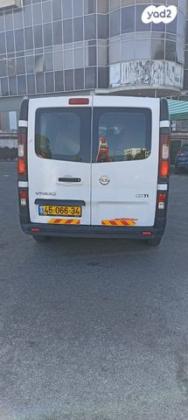 אופל ויוארו קצר Van ידני דיזל 1.6 (116 כ''ס) דיזל 2015 למכירה בתל אביב יפו