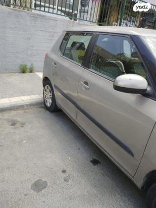 סקודה פאביה Ambiente אוט' 1.6 (105 כ''ס) בנזין 2010 למכירה בבית שמש