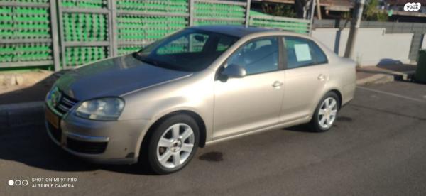 פולקסווגן ג'טה Trendline אוט' 1.6 (102 כ''ס) בנזין 2008 למכירה בעפולה