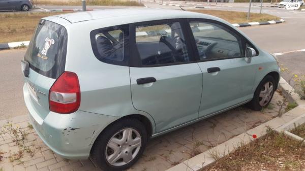 הונדה ג'אז LS אוט' 1.3 (83 כ''ס) בנזין 2003 למכירה בנתניה