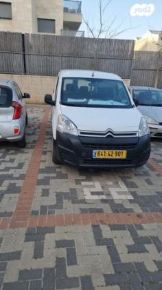 סיטרואן ברלינגו דור 2 (2008-2019) Maxi ידני דיזל 4 דל' 9 מק' 1.6(100 כ"ס) דיזל 2019 למכירה בקרית מלאכי