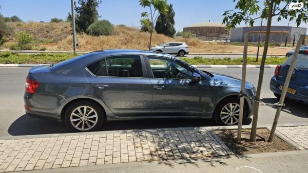 סקודה אוקטביה Style אוט' 1.8 (180 כ"ס) בנזין 2016 למכירה בגני תקווה