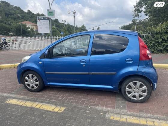 פיג'ו 107 Trendy אוט' 1.0 (70 כ''ס) בנזין 2011 למכירה במעלות תרשיחא