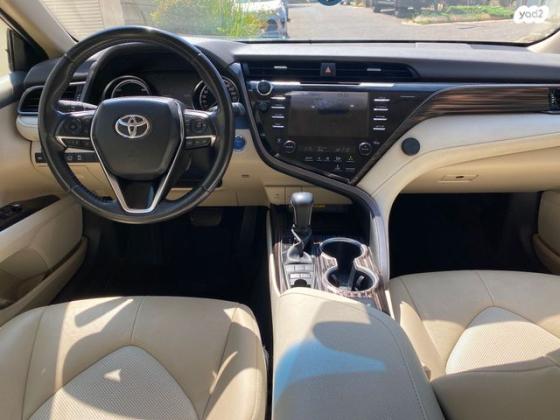 טויוטה קאמרי XLE הייבריד אוט' 2.5 (178 כ''ס) בנזין 2020 למכירה ברעננה