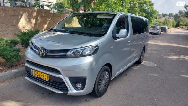 טויוטה פרואייס Family אוט' דיזל 8 מק' 5 דל' 2.0 (177 כ''ס) דיזל 2019 למכירה בקדרון