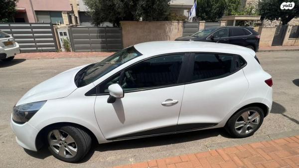 רנו קליאו דור 4 (2013-2019) Life אוט' 1.2 (118 כ''ס) בנזין 2016 למכירה בזכרון יעקב