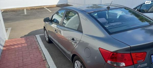 קיה פורטה LX אוט' 1.6 (126 כ"ס) בנזין 2012 למכירה במגאר