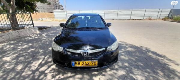 הונדה סיוויק סדאן החדשה Executive אוט' 1.8 (140 כ''ס) בנזין 2009 למכירה באלעד